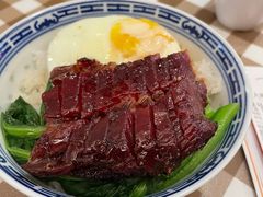 -新大咀港式茶餐厅(宝山万达店)