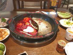 -牛市坎火锅(建设路店)