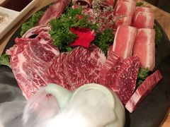 -黑牛黑猪烤肉专门店(万象城店)