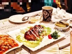 俄式煎牛肉饼-吱咖啡西式简餐