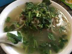 -清真喜兰老丁羊汤特色小吃