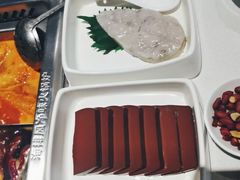 -海底捞火锅(长宁路龙之梦店)