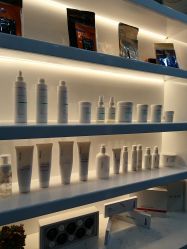 -柒朵科技美肤中心