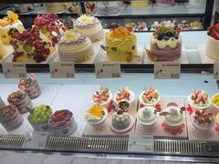 -花花卷卷·鲜食蛋糕(泉屋店)