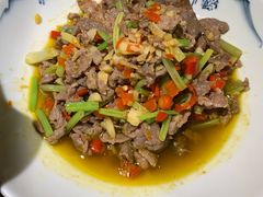 小炒鲜黄牛肉-举炊·寻湘记·新鲜现炒(临平西子国际店)