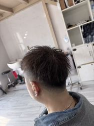 -起点潮色造型