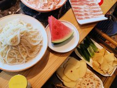 -映山红鲜货火锅(鱼嘴店)