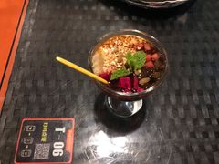 -何师烧烤·香辣蟹·川菜·30年老品牌(太古里旗舰店)