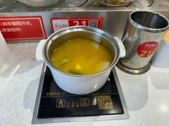 -百品聚旋转火锅(万德庄店)