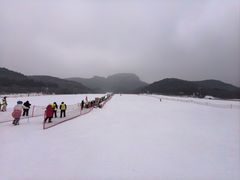 -济南卧虎山滑雪场