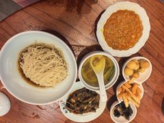 -裕兴记•蟹黄面馆(人民广场店)