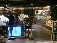 门面-猫的天空之城概念书店(苏州诚品店)