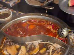 -廖掌柜·重庆鲜货火锅(上海首店)