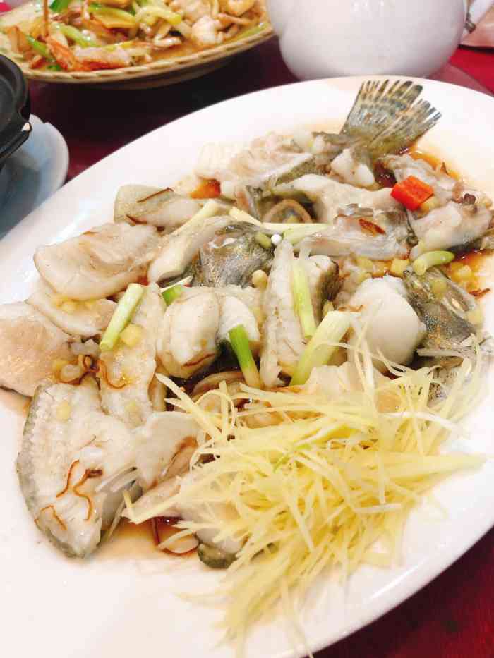 同福酒楼(新桂北路店)-"这里已开业超过10年的老店了!都是街方.