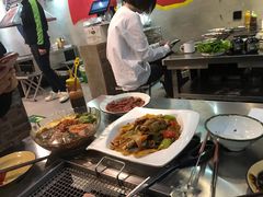 -马路牙子烧烤音乐酒馆(望京店)