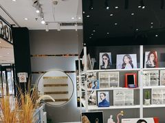 -沫芮眼镜·蔡司·依视路·尼康明月(环创店)