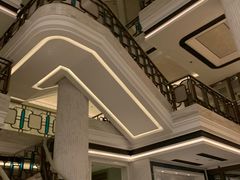 -浅深(世茂滨江精品店)