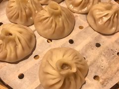 -馋三尺蟹粉小笼(人民广场店)
