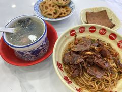 -小罗子汤店(大士院总店)