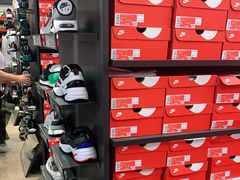 -NIKE上海青浦优选体验店