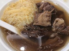 牛腩牛筋麺-香港麦奀云吞面世家(中山二路店)