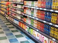 -世纪华联超市(三亚湾店)