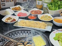 -木槿花韩式炭烤·熟成肉工坊(孙文东路店)