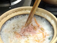 -李与白包子铺(桐梓林店)