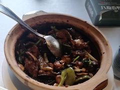 -八府香鸭·啫啫煲(华山路店)