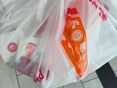 -必胜客(威高广场店)