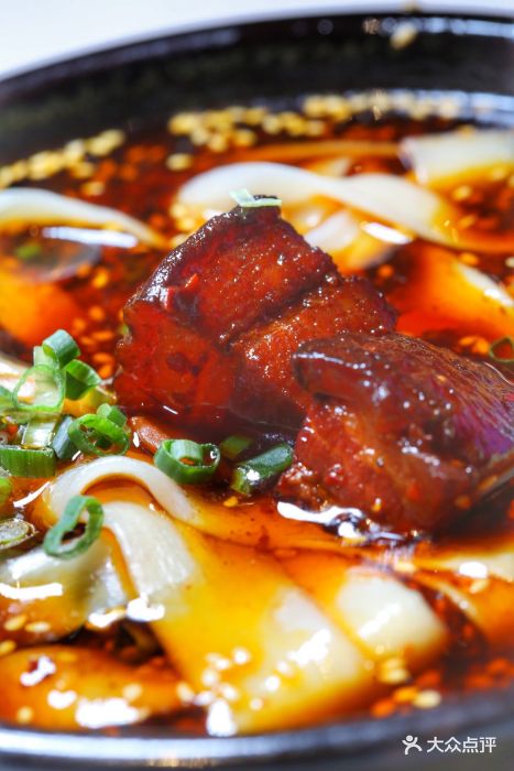 大小喜吃匠心集(银泰in99店)荥经哒哒面图片