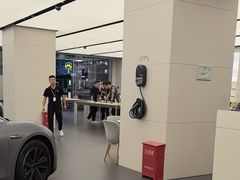-华为智能生活馆(上海金桥国际商业广场)
