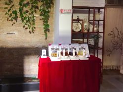 点击看大图 -圣帝雅美容养生连锁机构