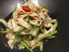 -沪华海鲜大酒楼(南汇店)