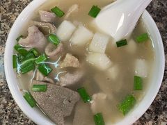 猪杂汤-村花杏荔枝湾艇仔粥