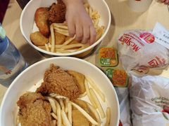 -麦当劳(军博店)