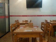 -正宗普宁豆干坊·洪记砂锅粥(红领巾路店)