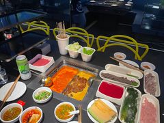 -海底捞火锅智慧餐厅(中骏世界城店)