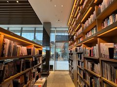 -茑屋书店(天目里店)