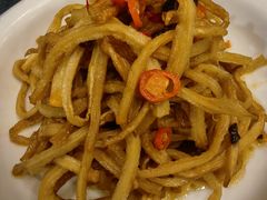 -乡村馕坑肉·烧烤·新疆菜·本地人更爱吃(阿勒泰首店)