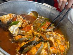 -刘姐啤酒鱼民族演艺餐厅(阳朔美食抗战路店)