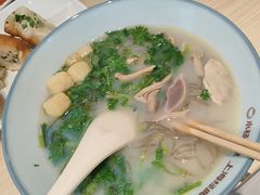 -小杨生煎(金山百联购物中心3楼店)