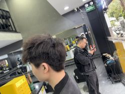 -青丝锦美发沙龙