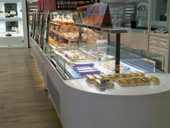 面包甜点陈列柜-味多美蛋糕(三元桥店)