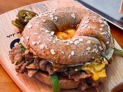 -Catch Bagel(芳草地店)