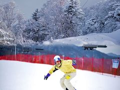 -鳌山滑雪度假区