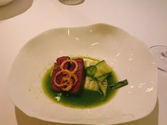 M7+纯种和牛牛柳配烟熏土豆泥-Jean Georges