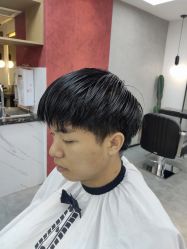 -诗悦发型烫染SALON