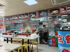 -华威达牛庄(黄埔大道西店)