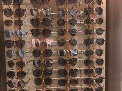 -明月眼镜(三坝店)